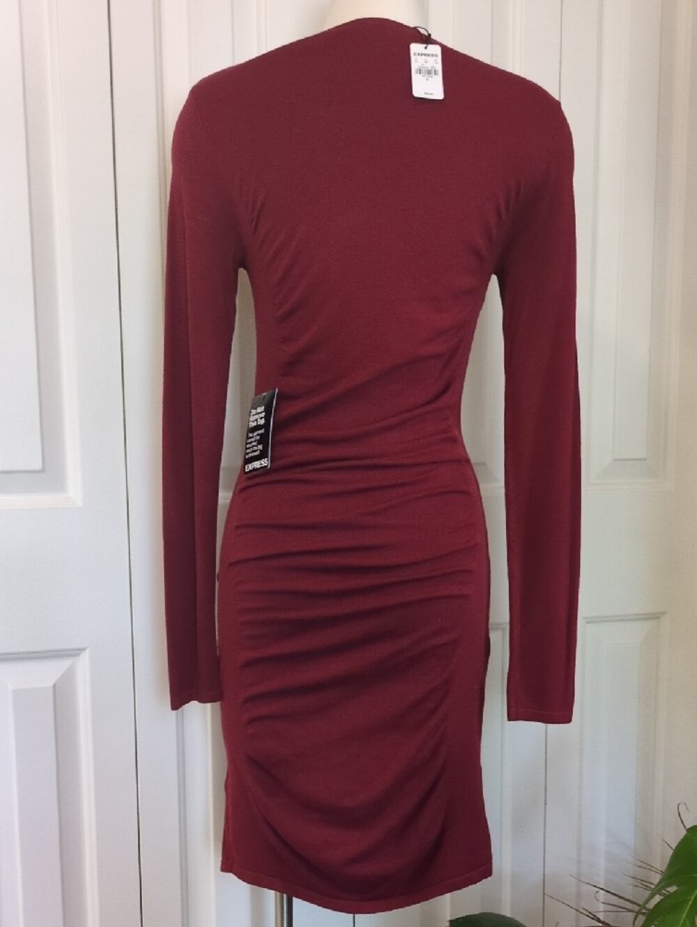 Express Long Sleeve Ruched Bodycon Dress - Burgundy - Picture 4 of 7